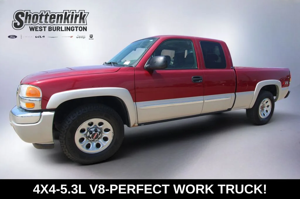 2006 GMC Sierra 4WD Extended Cab 5 1/2-ft SLE2's photo