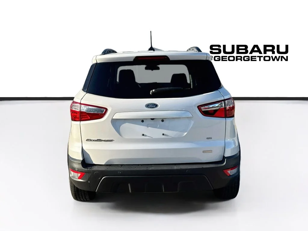 Used 2018 White Ford SE image 6