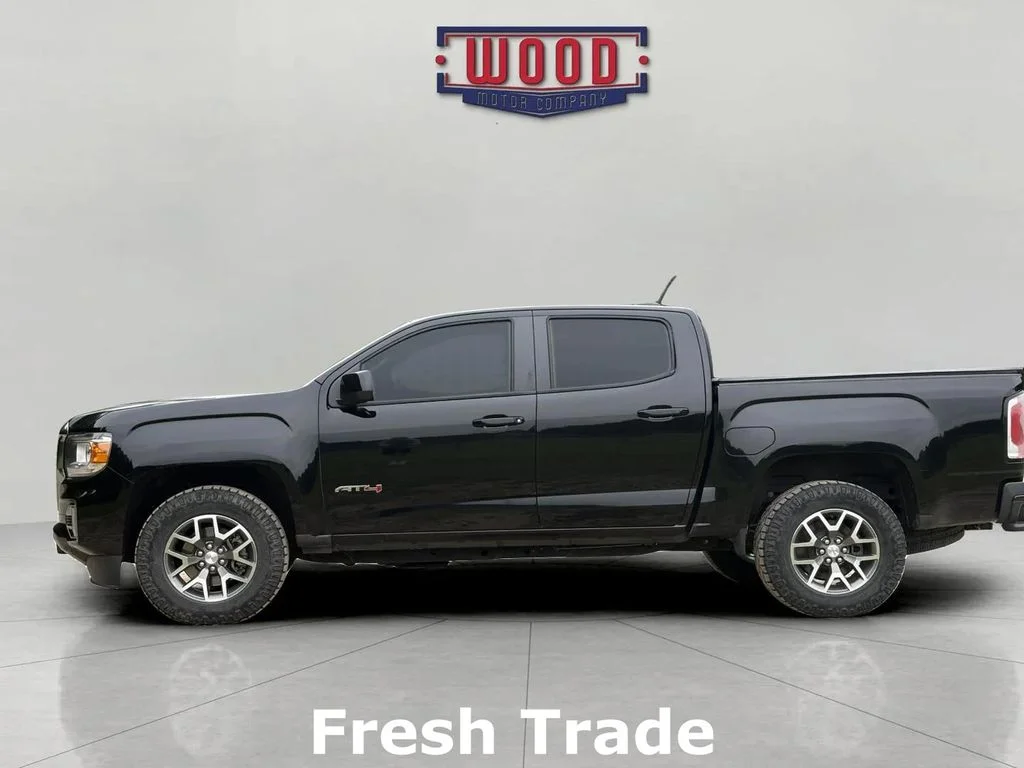 Used 2021 Onyx Black GMC AT4 w/Leather image 4