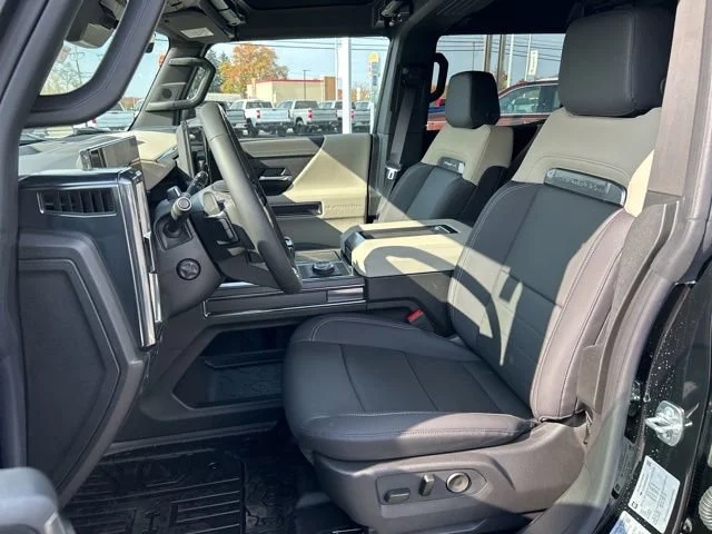 2026 GMC HUMMER EV 2X - Photo 12