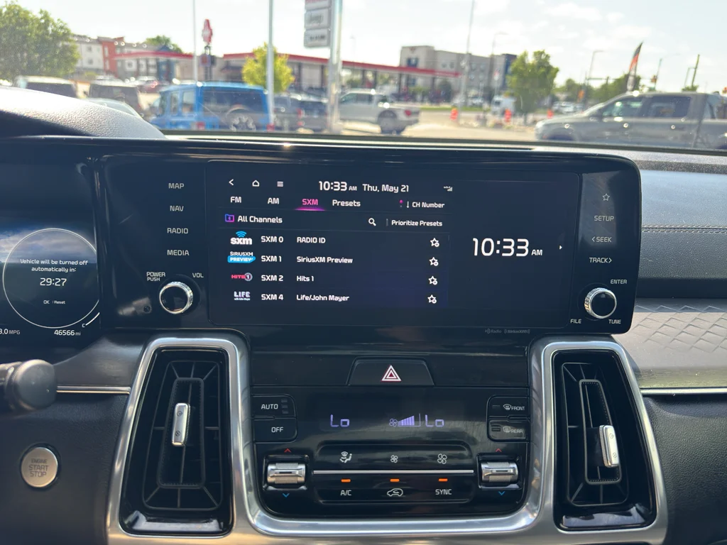 Used 2023 Glacial White Pearl Kia SX image 32