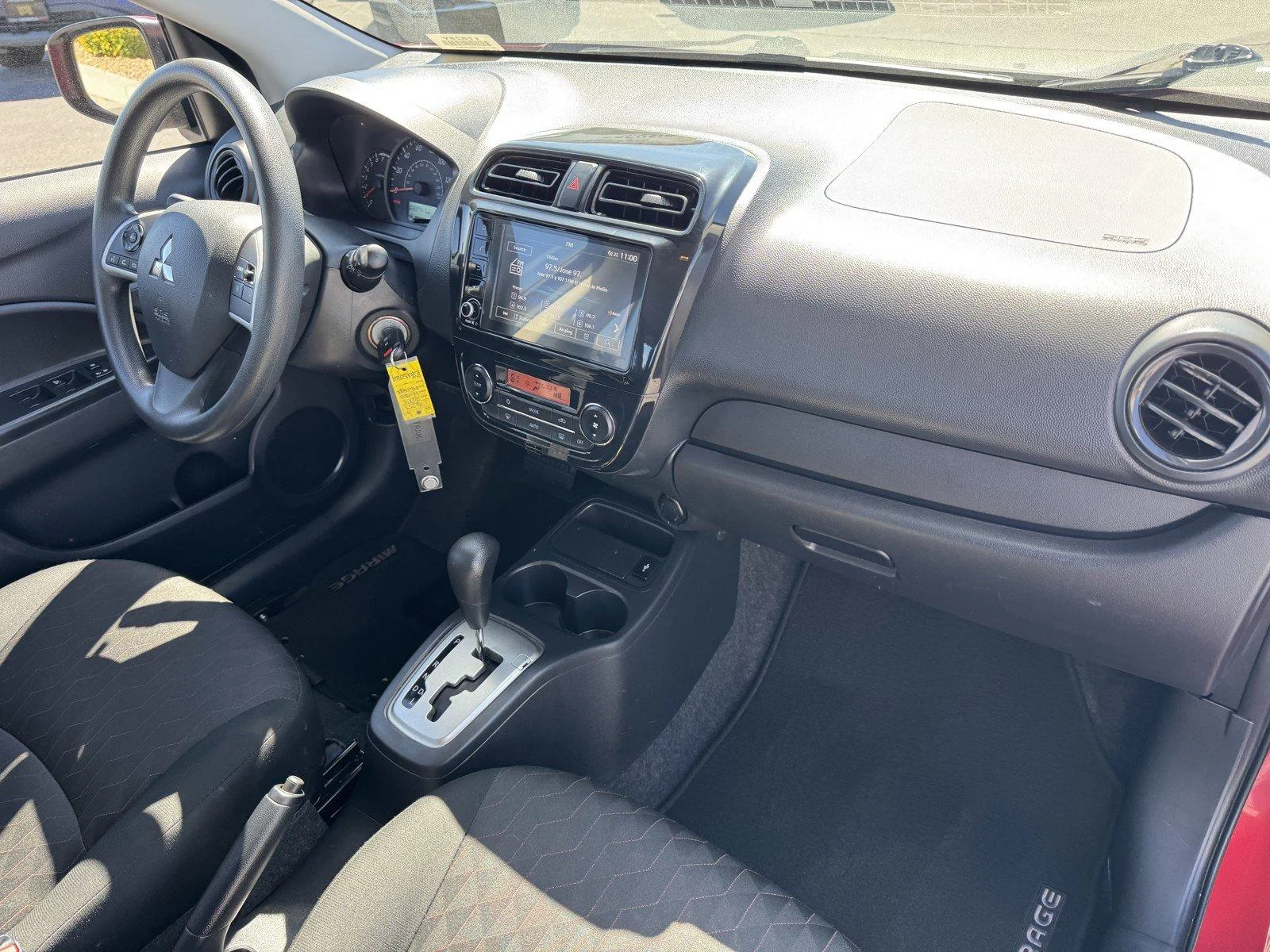 Used 2024  Mitsubishi ES image 7
