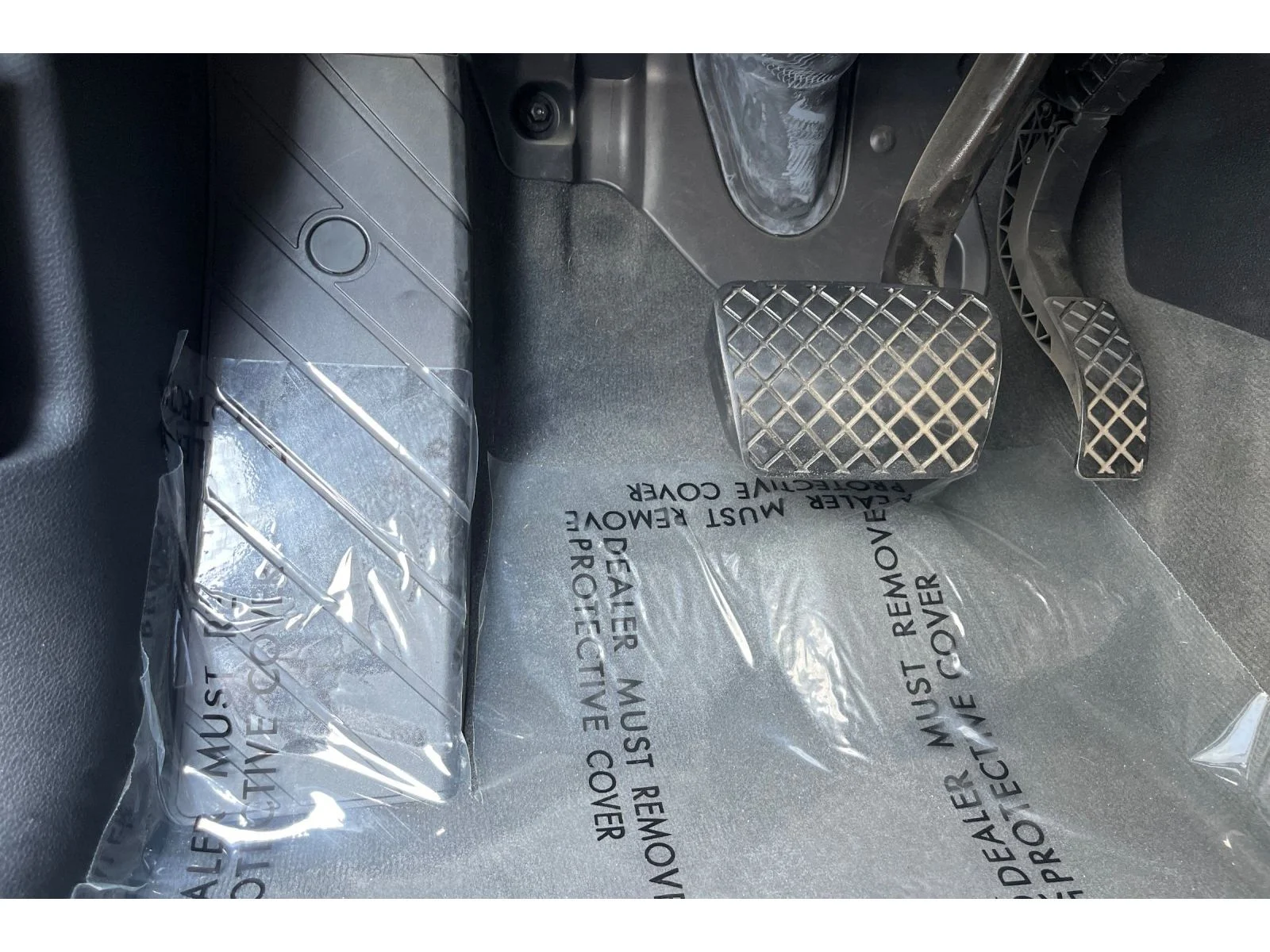 Used 2021 Manhattan Gray Metallic Audi Premium image 42