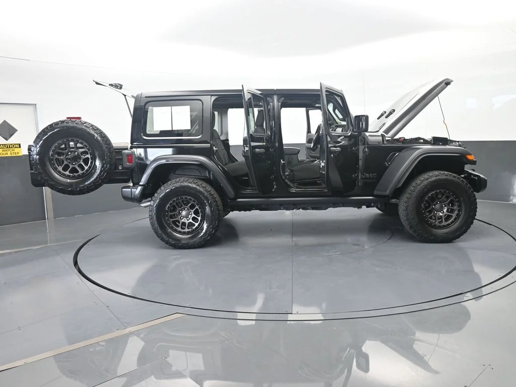 Used 2022 Black Clearcoat Jeep Unlimited Sport image 73