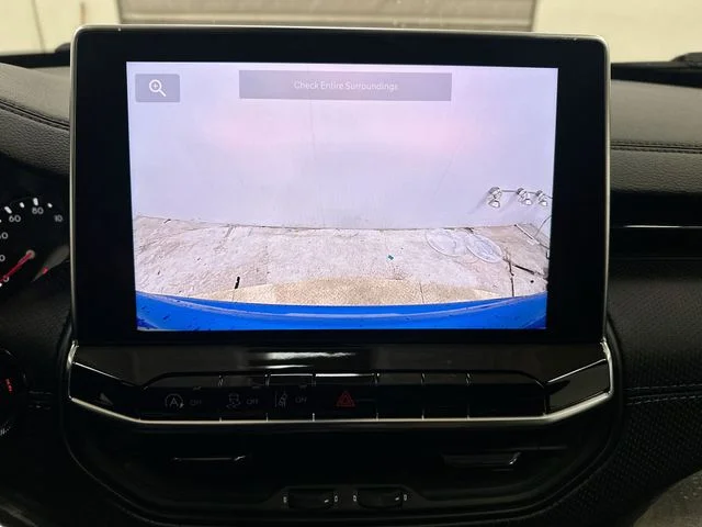 New 2026 Hydro Blue Pearlcoat Jeep Altitude image 23