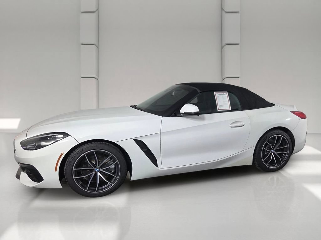 Certified Used 2020 Alpine White BMW sDrive30i image 7