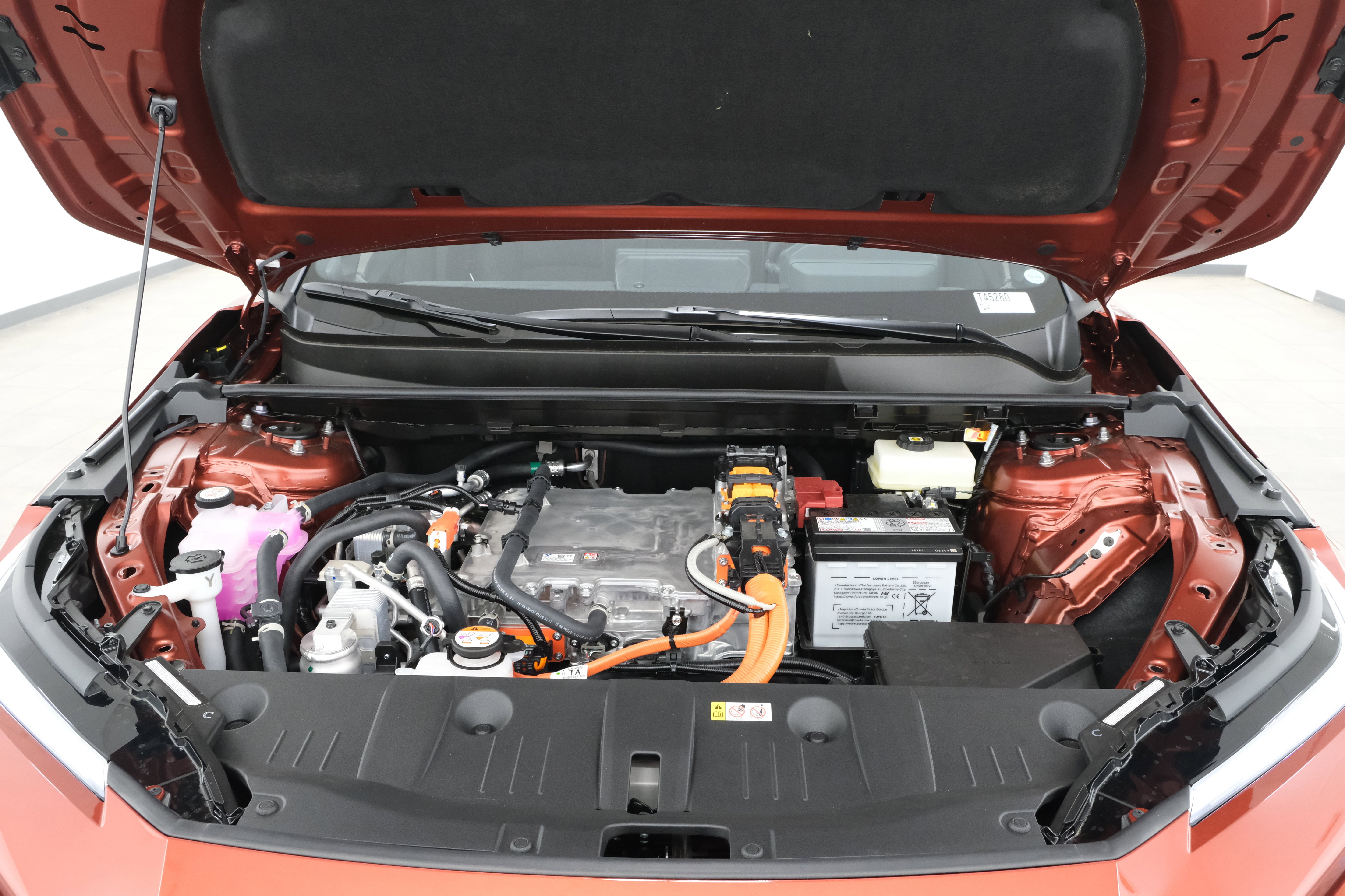 2026 Toyota C-HR XSE - Photo 43