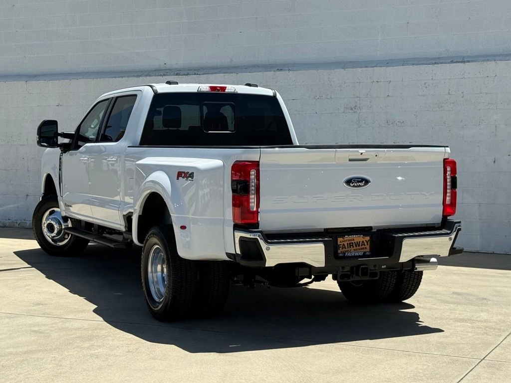 New 2026 Oxford White Ford F-350® Lariat® image 4