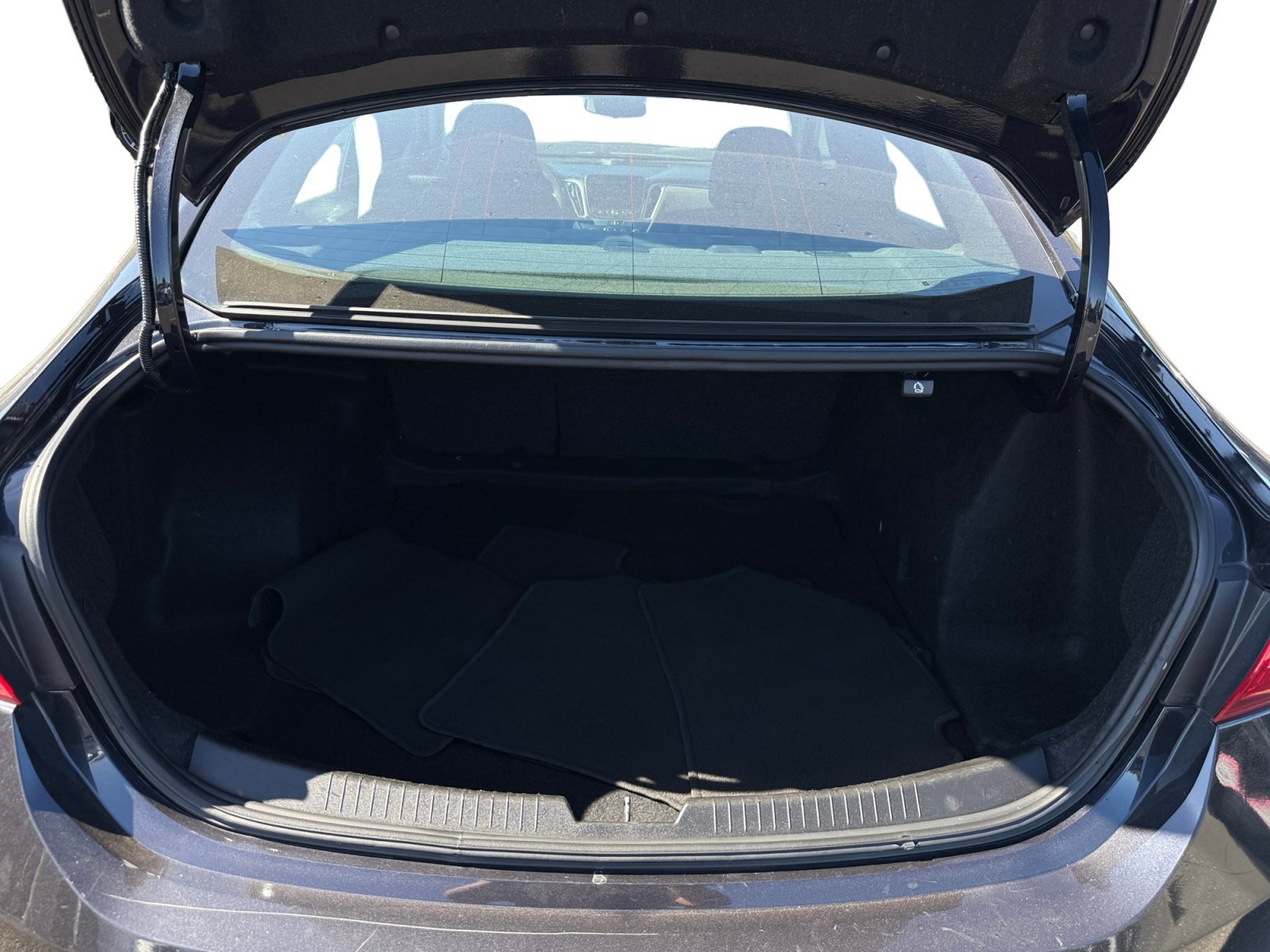 Used 2023 Ash Chevrolet LT image 17