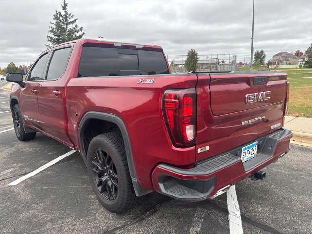 Used 2021 Red GMC Elevation image 3