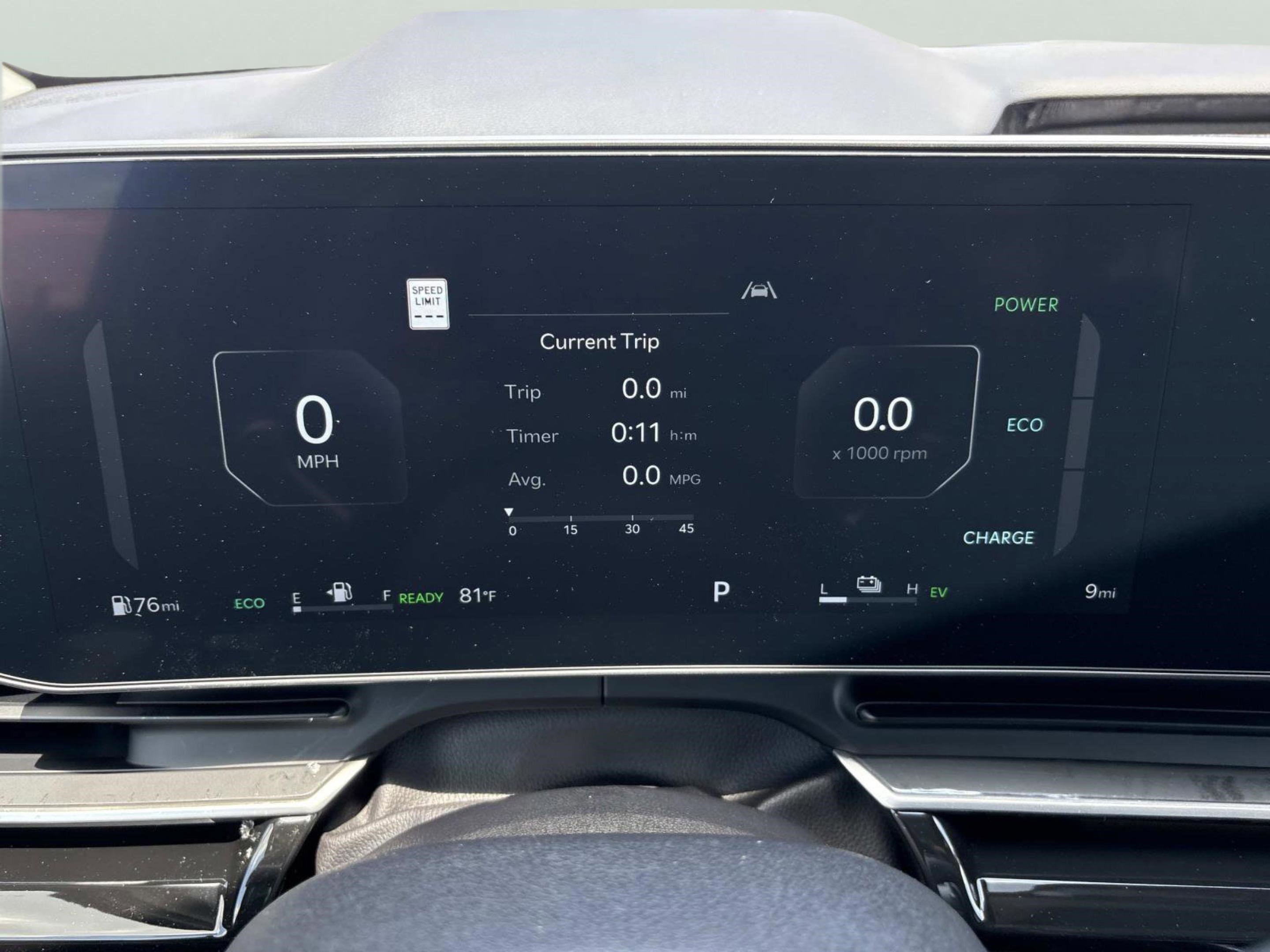 New 2026 Ceramic Silver Kia SX Prestige image 30