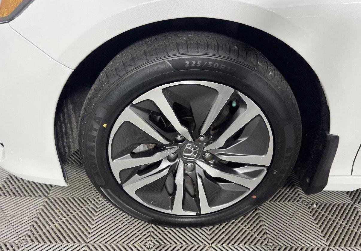2019 Honda Accord Hybrid EX - Photo 22