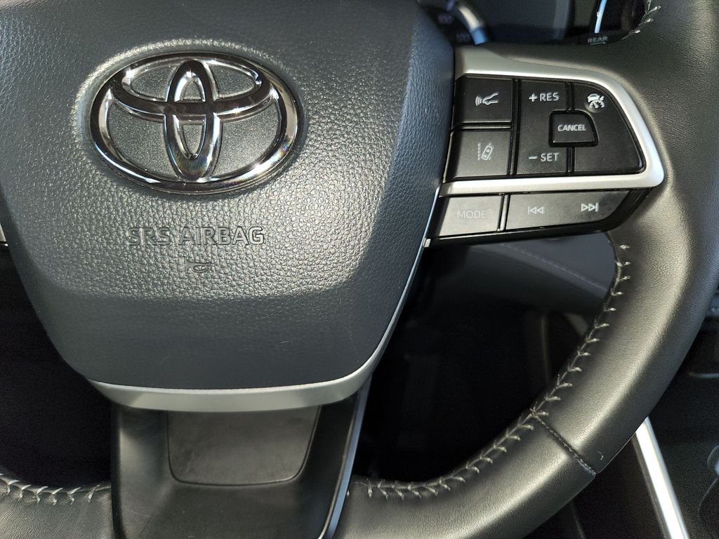 Used 2025 Blue Toyota LE image 27