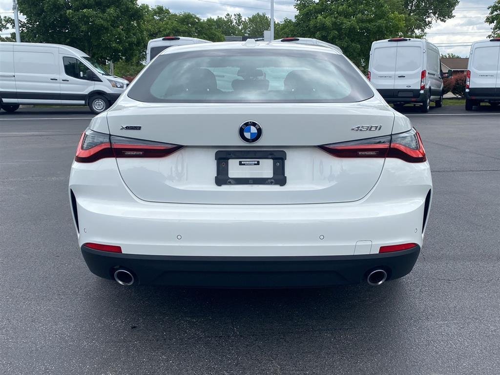 Used 2023 Alpine White BMW 430i xDrive image 10