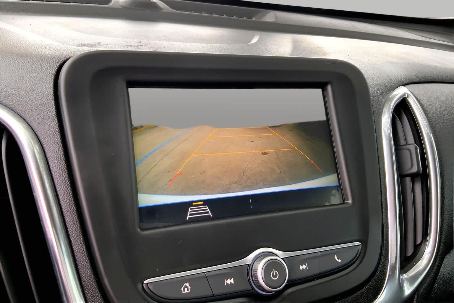 Used 2019 Summit White Chevrolet LT image 21