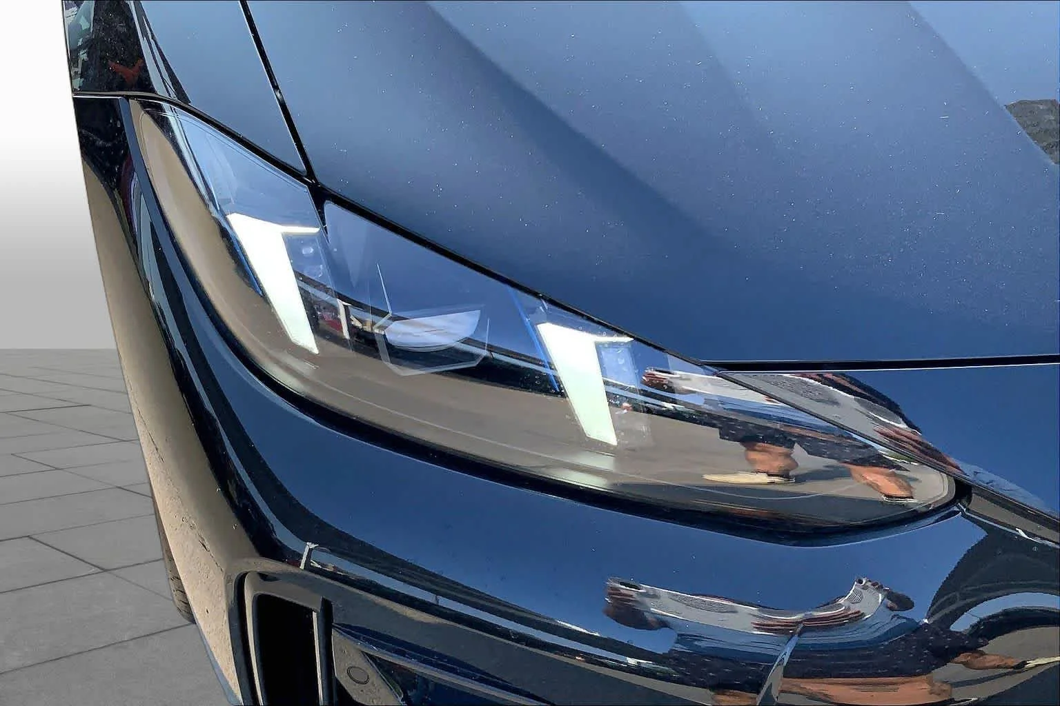 New 2026 Black Sapphire Metallic BMW 430i image 13