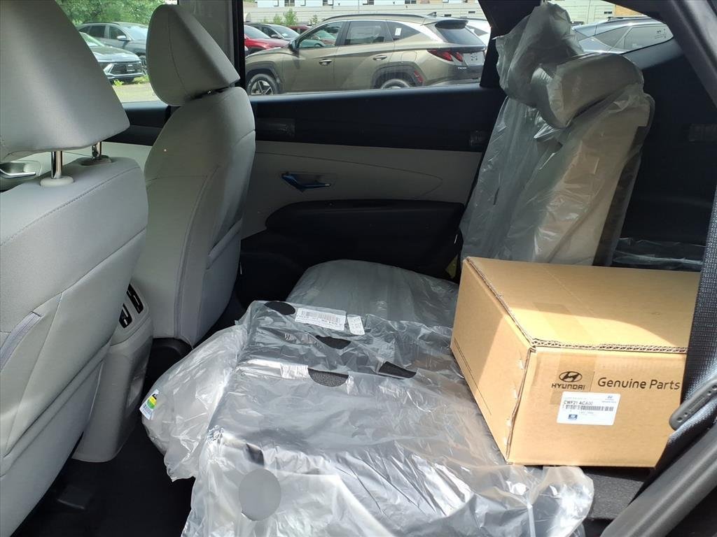 New 2026 Ash Black Hyundai SEL AWD image 8