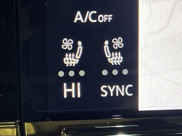 New 2026 Black Volkswagen 2.0T SE w/Technology image 19