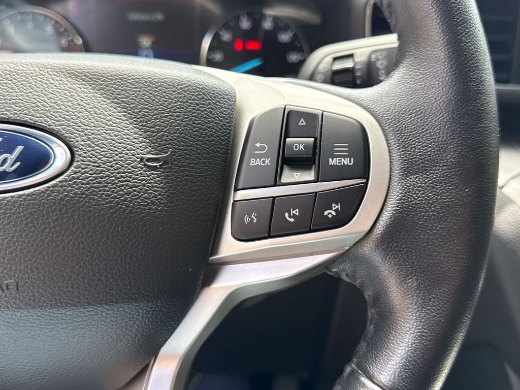 Used 2023 Gray Ford XLT image 25