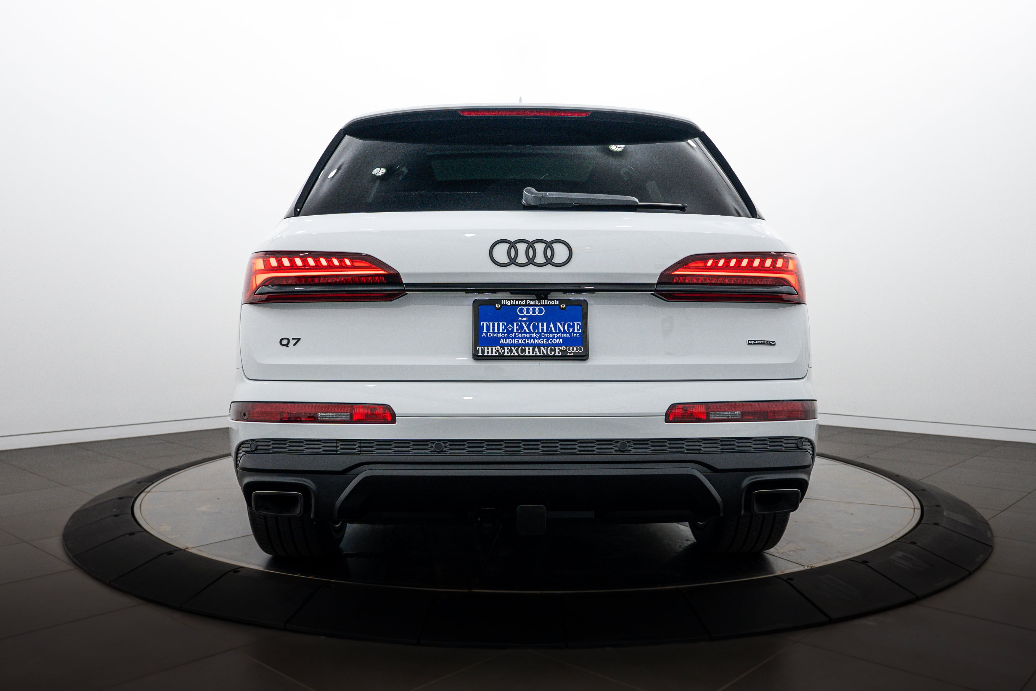Used 2026 Glacier White Metallic Audi Premium Plus image 22