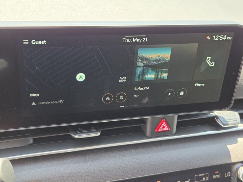New 2026 Snow White Pearl Kia EX image 13