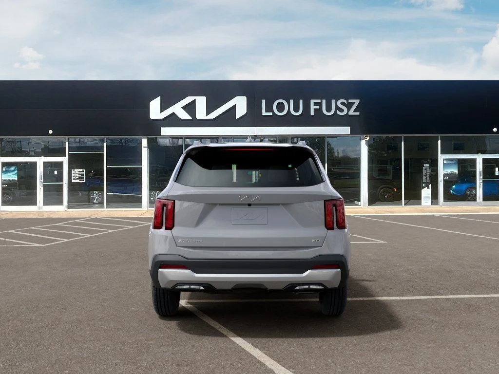 New 2026 Wolf Gray Kia S image 5