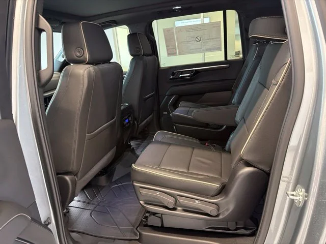 New 2027 Sterling Gray Metallic Chevrolet Premier image 26