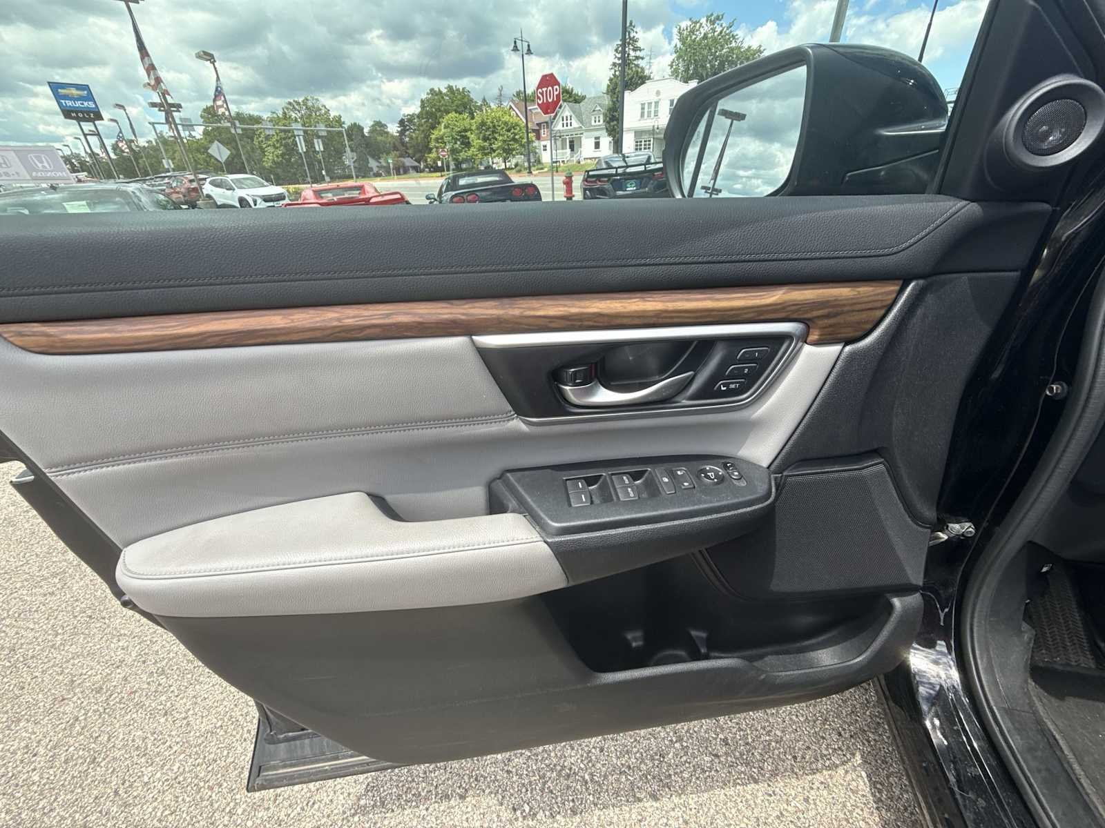 2020 Honda CR-V Touring - Photo 23