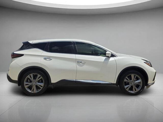 Used 2019 Pearl White Tricoat Nissan Platinum image 6