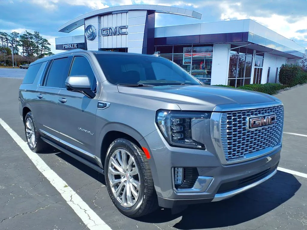 2021 GMC Yukon Denali AWD's photo