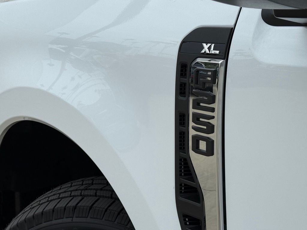 New 2026 Oxford White Ford F-250® XL image 18