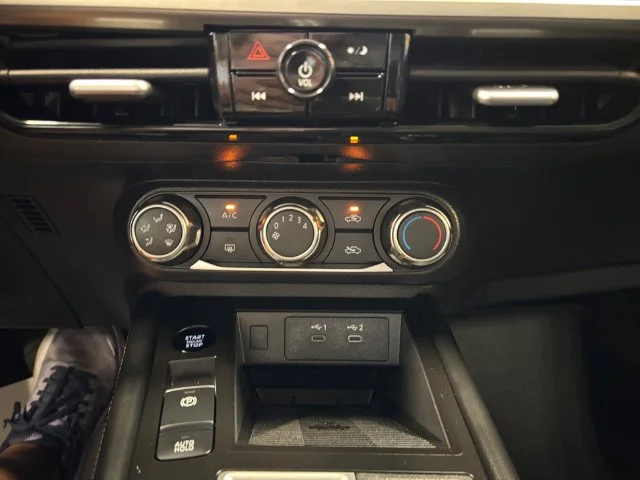 Used 2025 White Nissan SV image 19