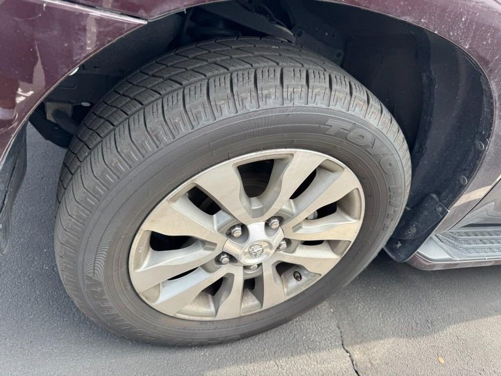 Used 2017 Red Toyota Limited image 4