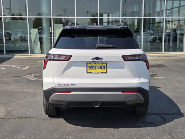 2027 Chevrolet Equinox LT - Photo 6