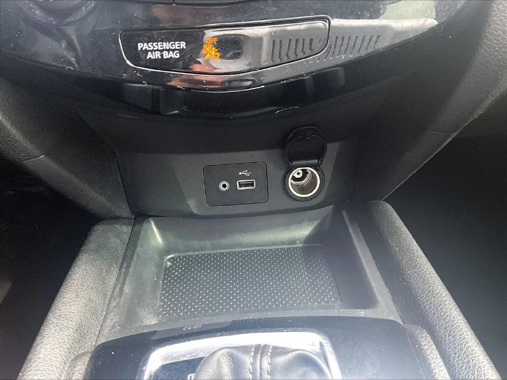 Used 2020 Gray Nissan SV image 32