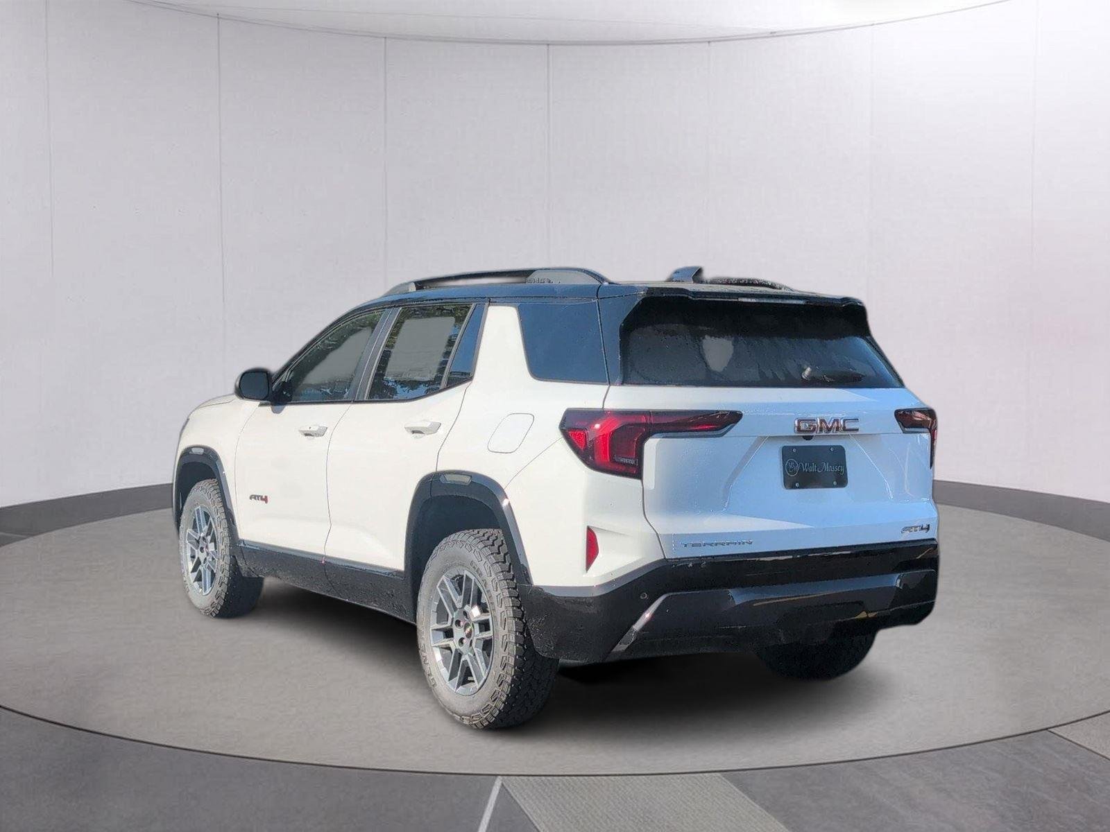 New 2026 Summit White GMC AT4 image 3
