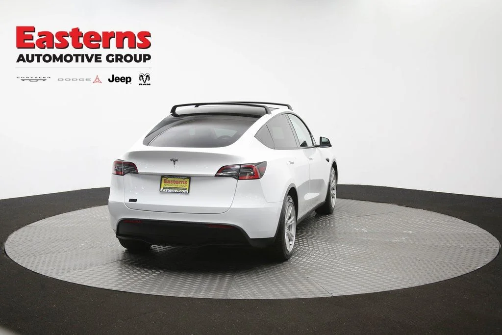 Used 2021 White Tesla Long Range image 35