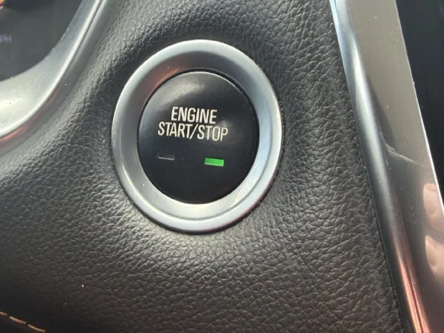 Used 2020 SILVER ICE METALLIC Chevrolet LT Cloth image 27