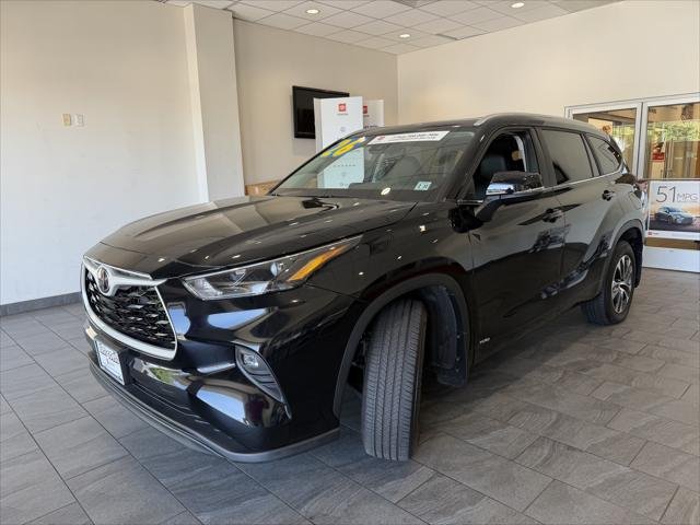 Certified Used 2026 MIDNIGHT BLACK METAL Toyota  image 25