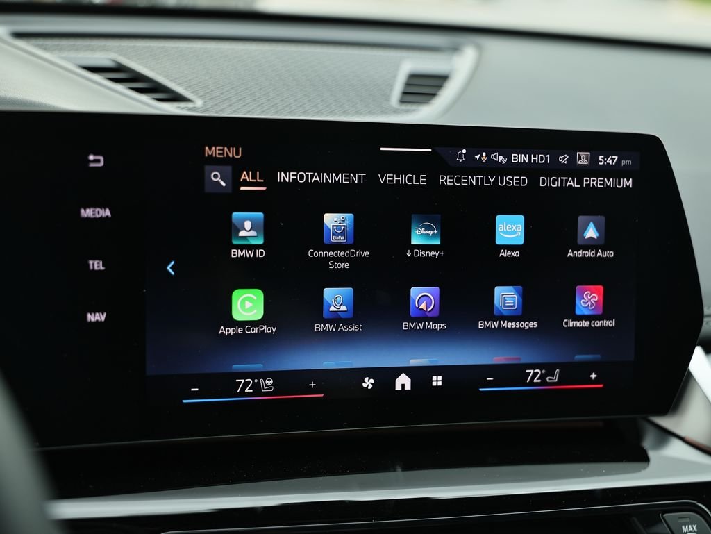 New 2026 Black Sapphire Metallic BMW xDrive28i image 35