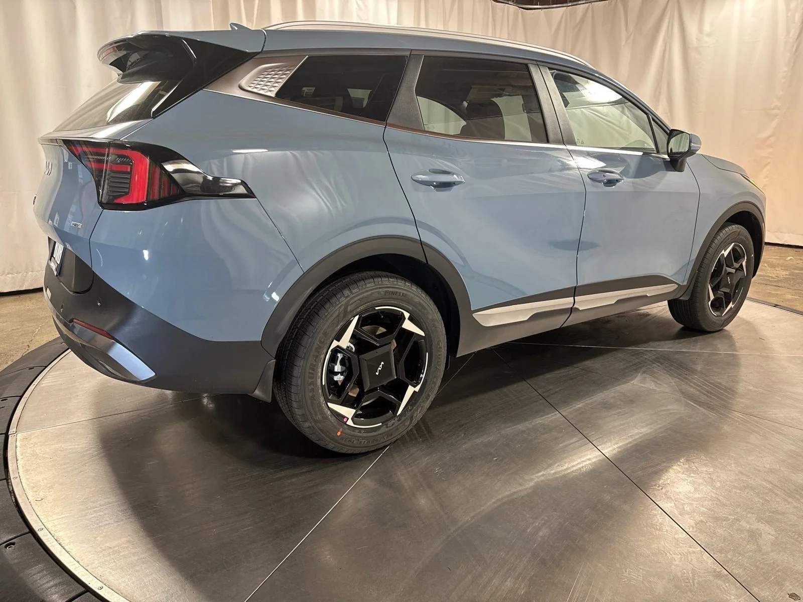 New 2026 Heritage Blue Kia EX image 8