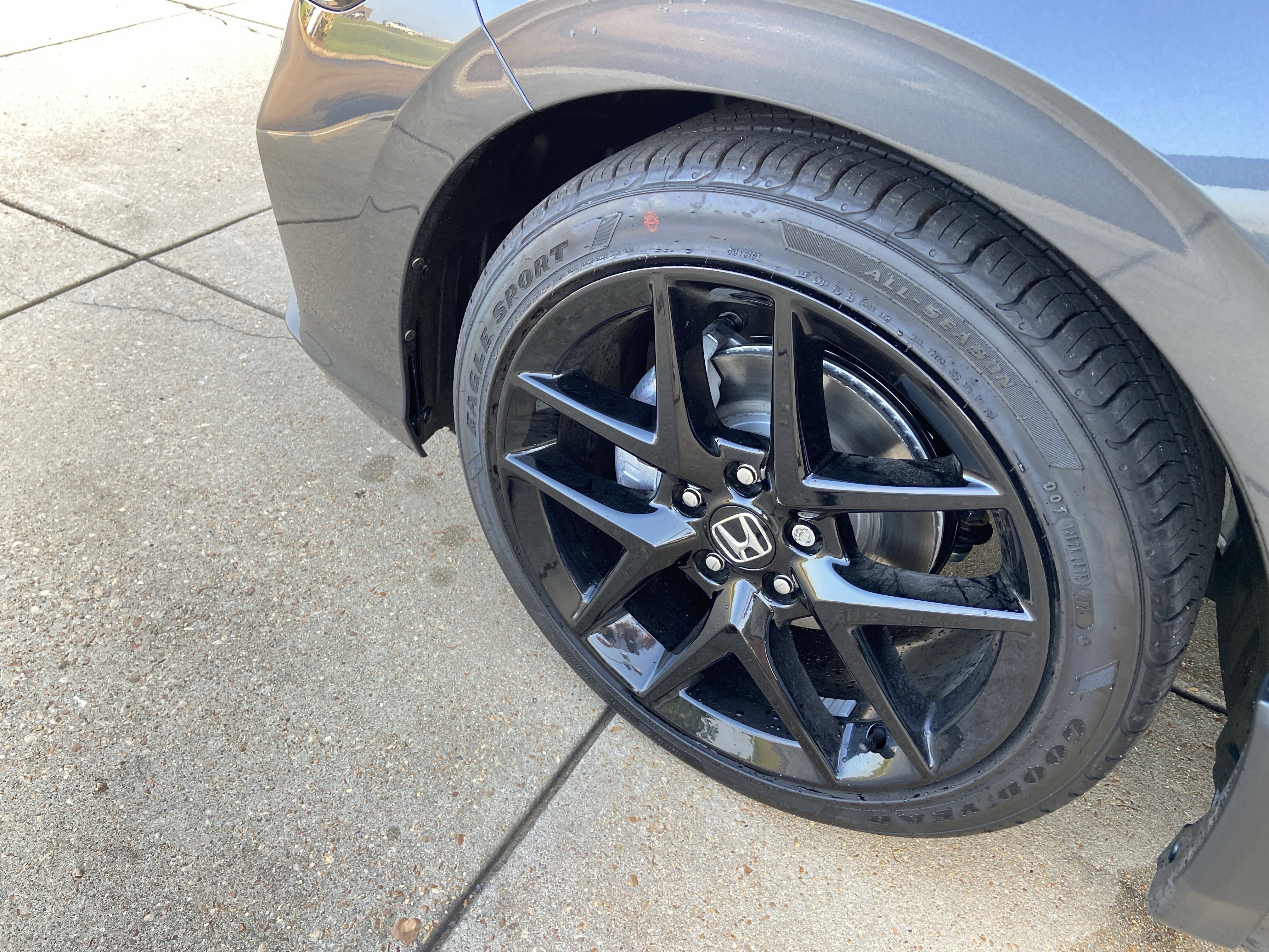 New 2026 Meteorite Gray Metallic Honda Sport image 13