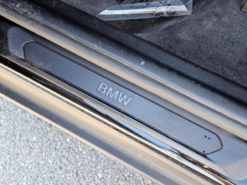 Used 2023 Jet Black BMW xDrive30i image 40