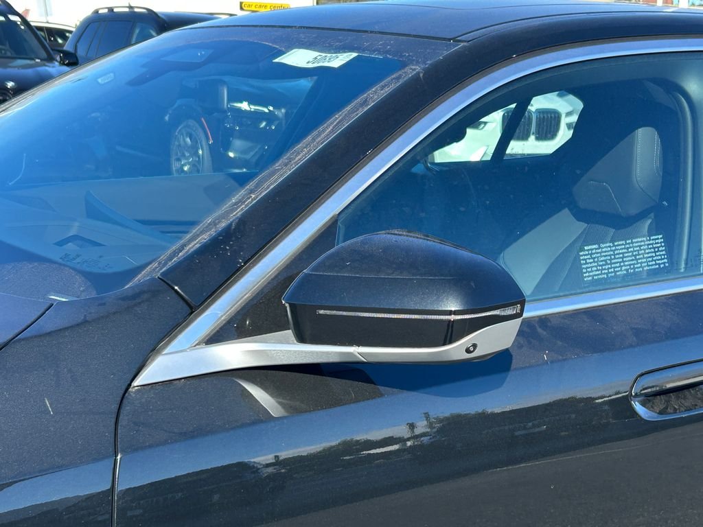 New 2027 Black Sapphire Metallic BMW eDrive40 image 10