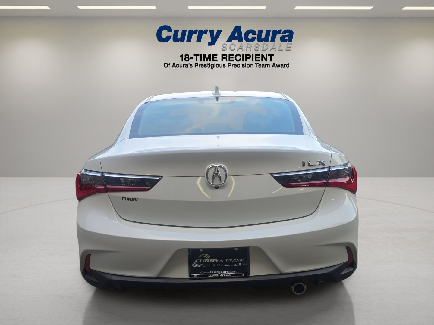 Used 2019 White Acura w/Premium Pkg image 4