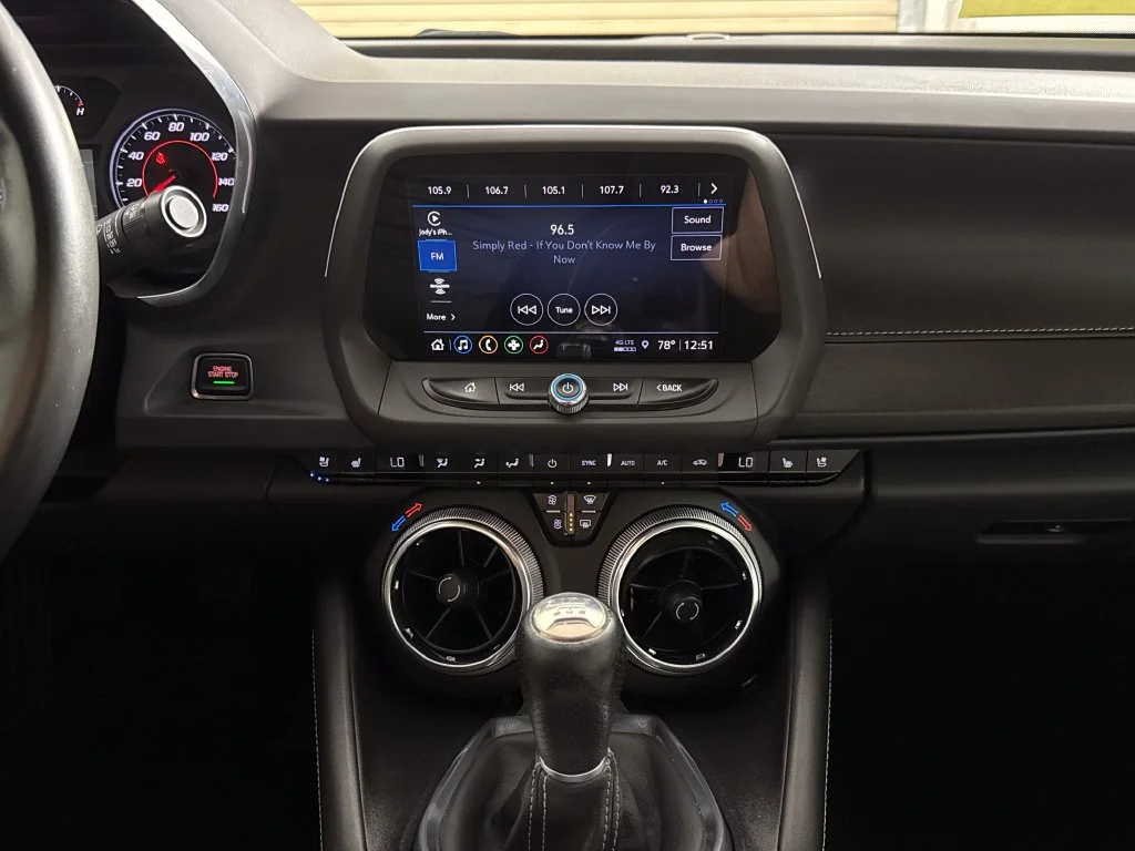 2023 Chevrolet Camaro 2LT - Photo 18