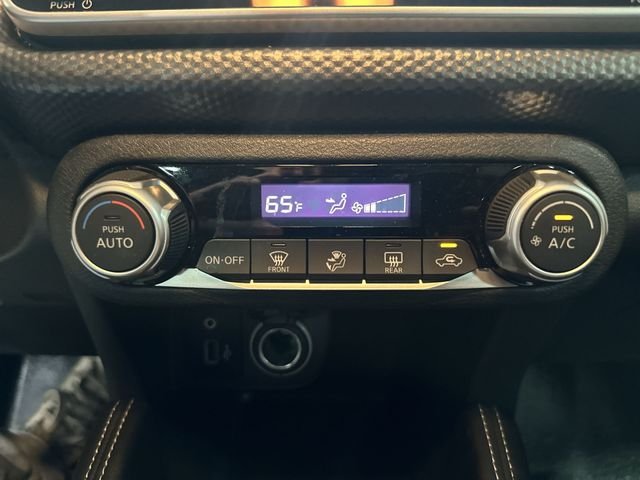 Used 2019 Blue Nissan SV image 21
