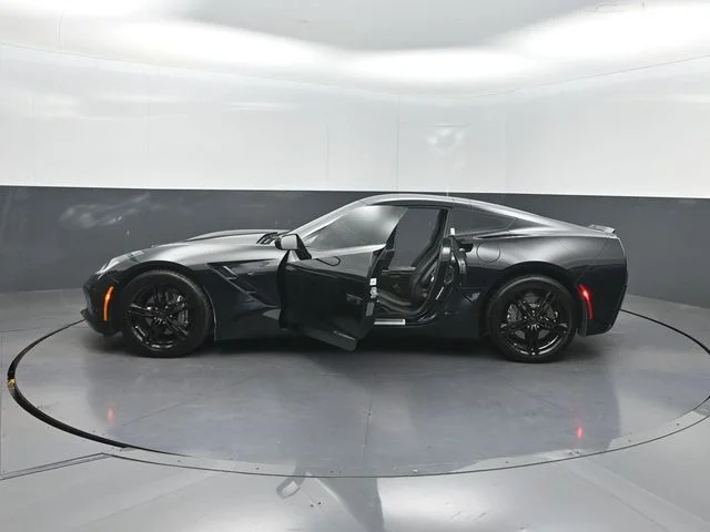 Used 2017 Black Chevrolet Stingray image 37