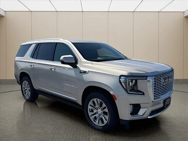 Used 2022 Beige GMC Denali image 2