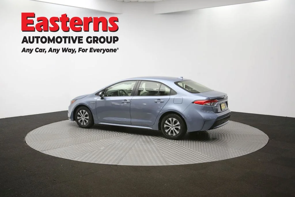 Used 2020 Gray Toyota LE image 61